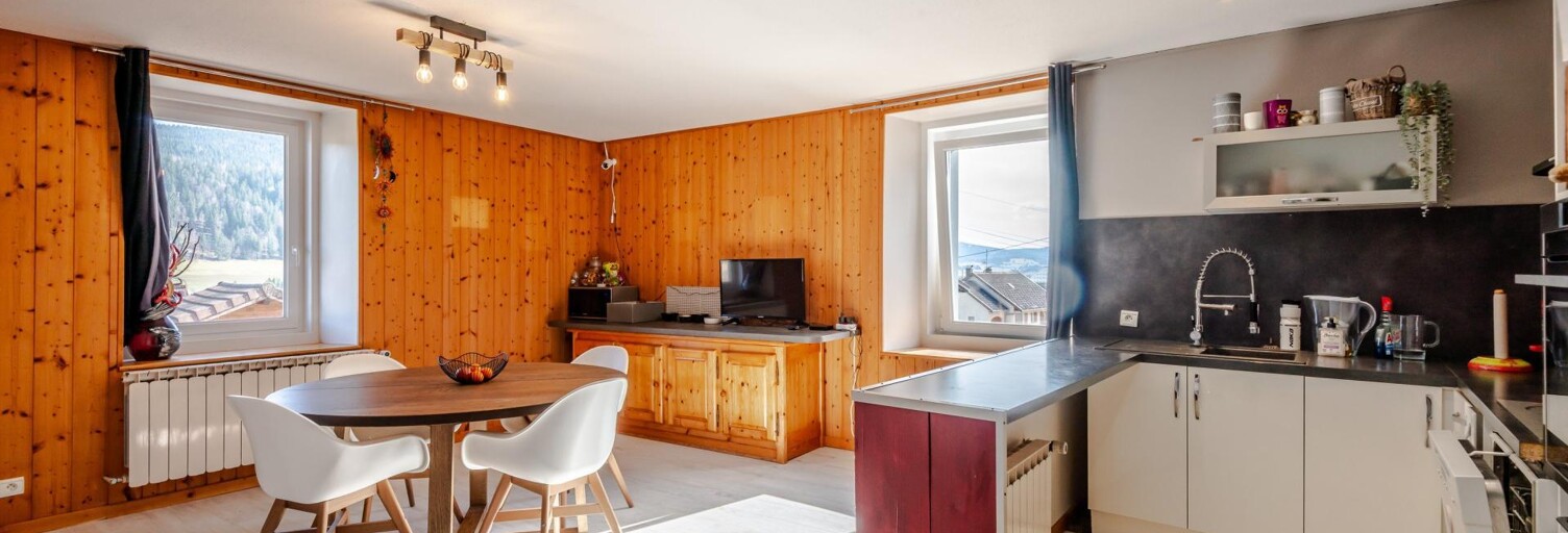 Maison 10 Pièces 357 m² à vendre à Bois-d'Amont (39220)