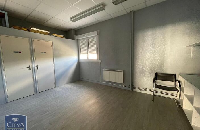Vente commerce  80 m² Châteauroux (36000) — photo 5