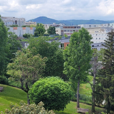 Appartement 4 pièces 90000 €