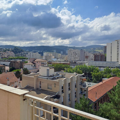 Appartement 4 pièces 140000 €