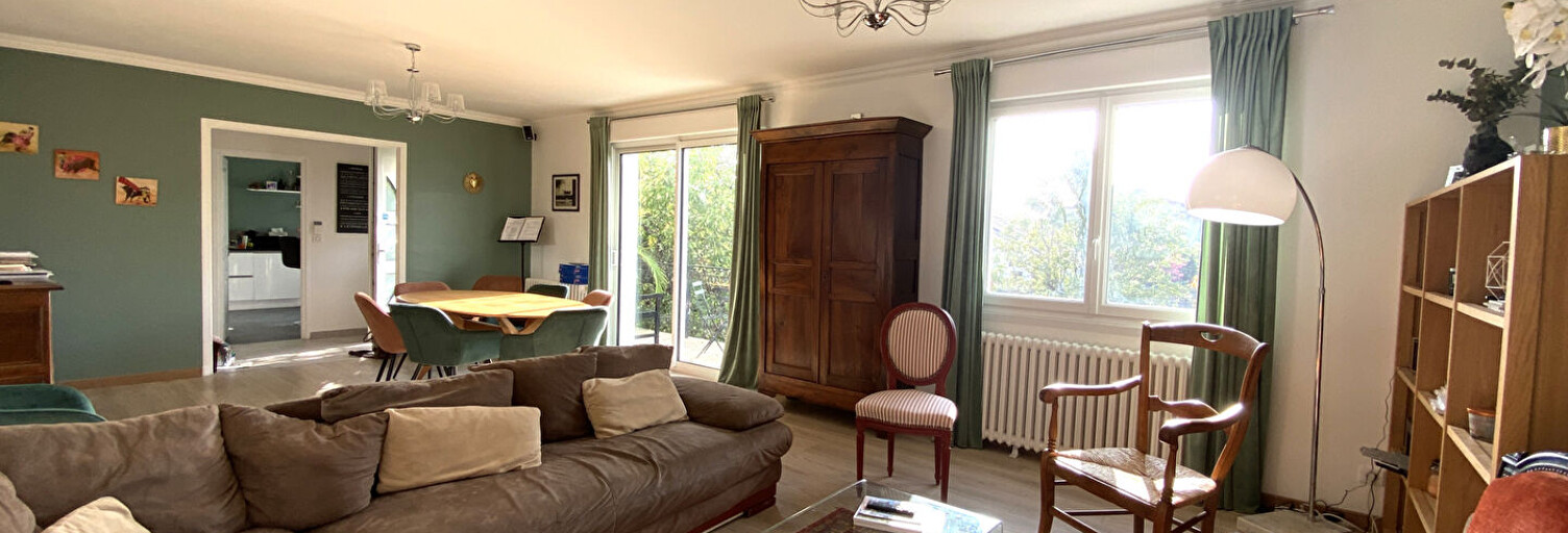 Maison 10 Pièces 260 m² à vendre à Pau (64000)