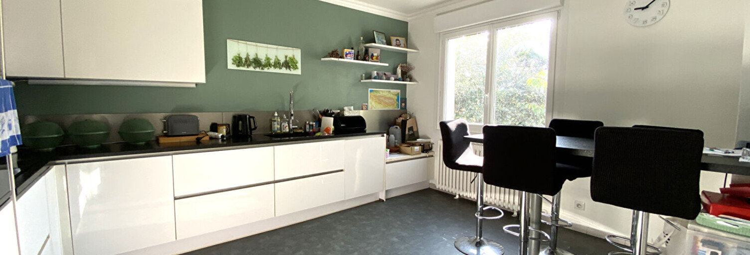 Maison 10 Pièces 260 m² à vendre à Pau (64000)