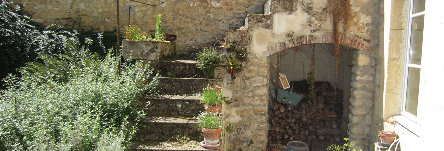 Maison 9 Pièces 168 m² à vendre à Prouilly (51140)