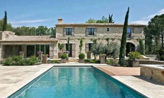 Maison 7 Pièces 254 m² à vendre à Saint-Rémy-de-Provence (13210)