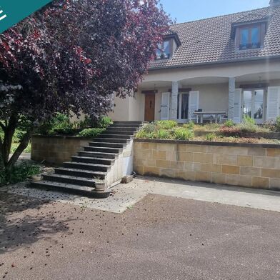 Maison 7 pièces 299000 €