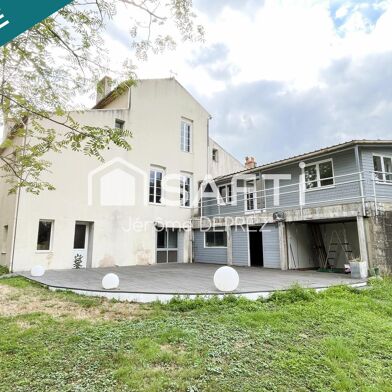 Maison 8 pièces 215000 €