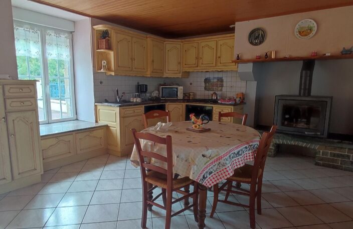 Jolie maison en pierre habitable de suite. — photo 4