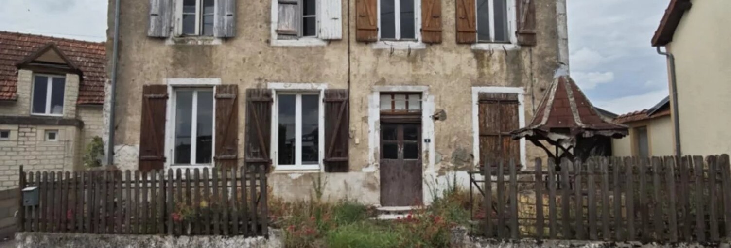 Maison  264 m² à vendre à Cercy-la-Tour (58340)