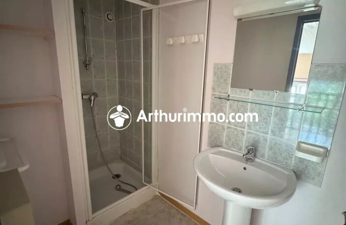 BAGNOLES DE L'ORNE - APPARTEMENT T2 EN DUPLEX — photo 5
