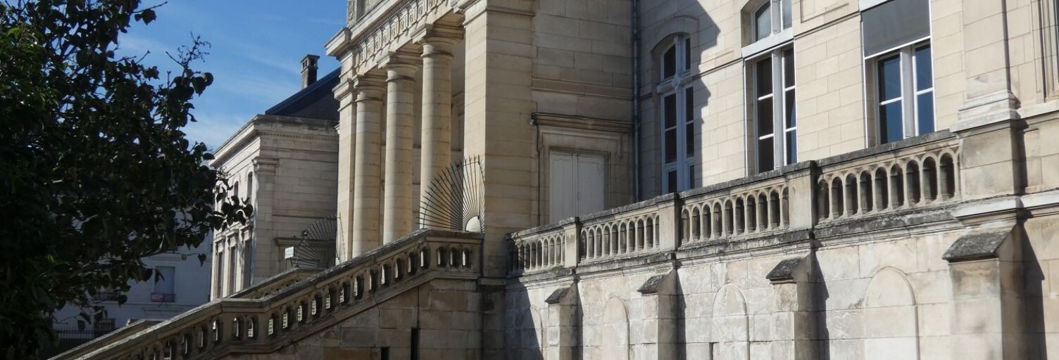 Commerce  46 m² à vendre à Auxerre (89000)