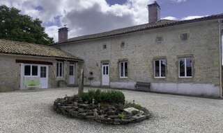 Maison 8 Pièces 439 m² à vendre à Sauzé-entre-Bois (79190)