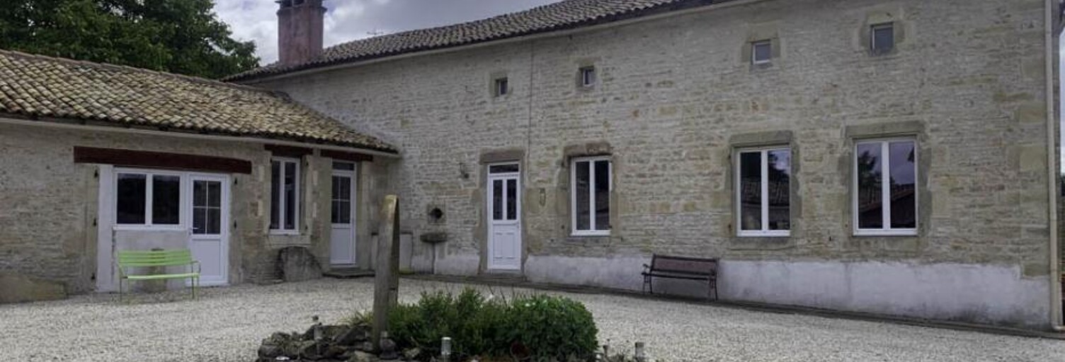 Maison 8 Pièces 439 m² à vendre à Sauzé-entre-Bois (79190)