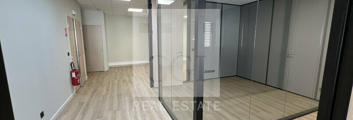 Bureau  233 m² à louer à Villeurbanne (69100)