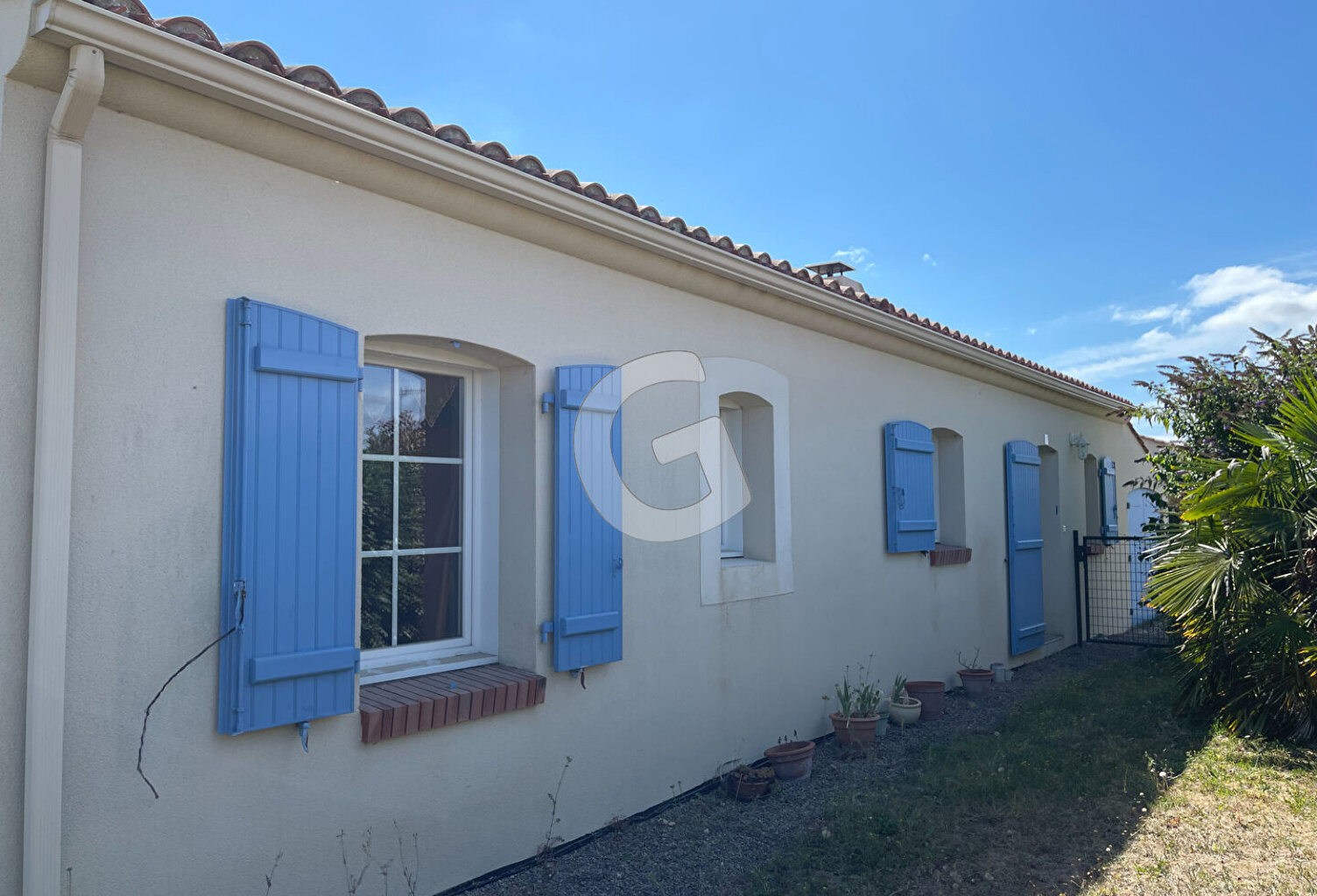 MAISON 4 PIECES 94 M2 A VENDRE A ANGLES — photo 1