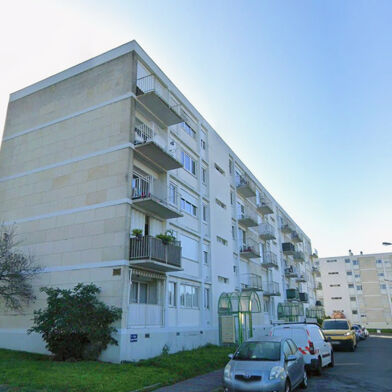 Appartement 3 pièces 540 €