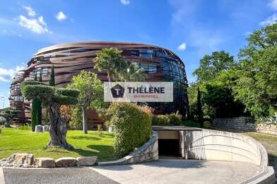 Bureau  12050000 €