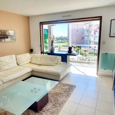 Appartement 3 pièces 235000 €