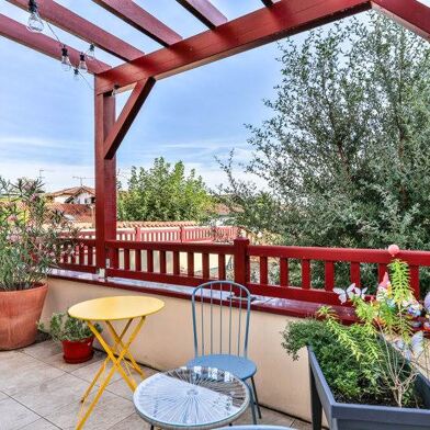 Appartement 4 pièces 384345 €