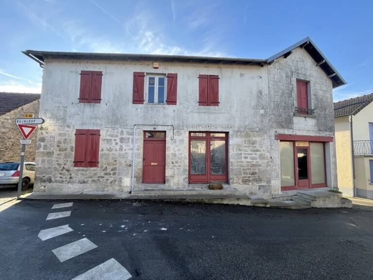 Maison de ville de 5 pièces principales — photo 1