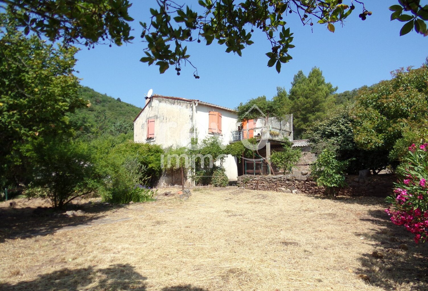 Maison de village — photo 1
