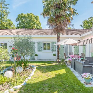 Maison 8 pièces 585000 €