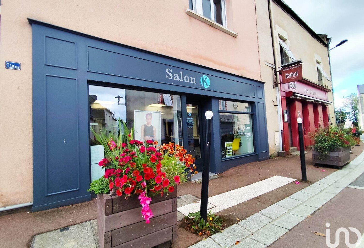 Vente Local d'activités 77 m&sup2; — photo 1