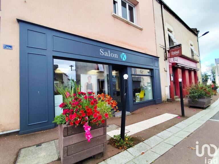 Vente Local d'activités 77 m&sup2; — photo 1