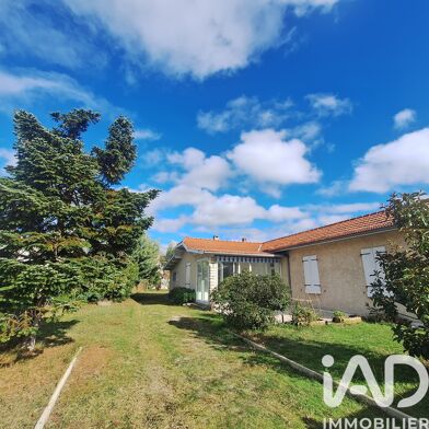 Maison 5 pièces 399000 €