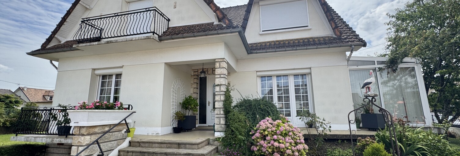 Maison 6 Pièces 166 m² à vendre à Noiseau (94880)