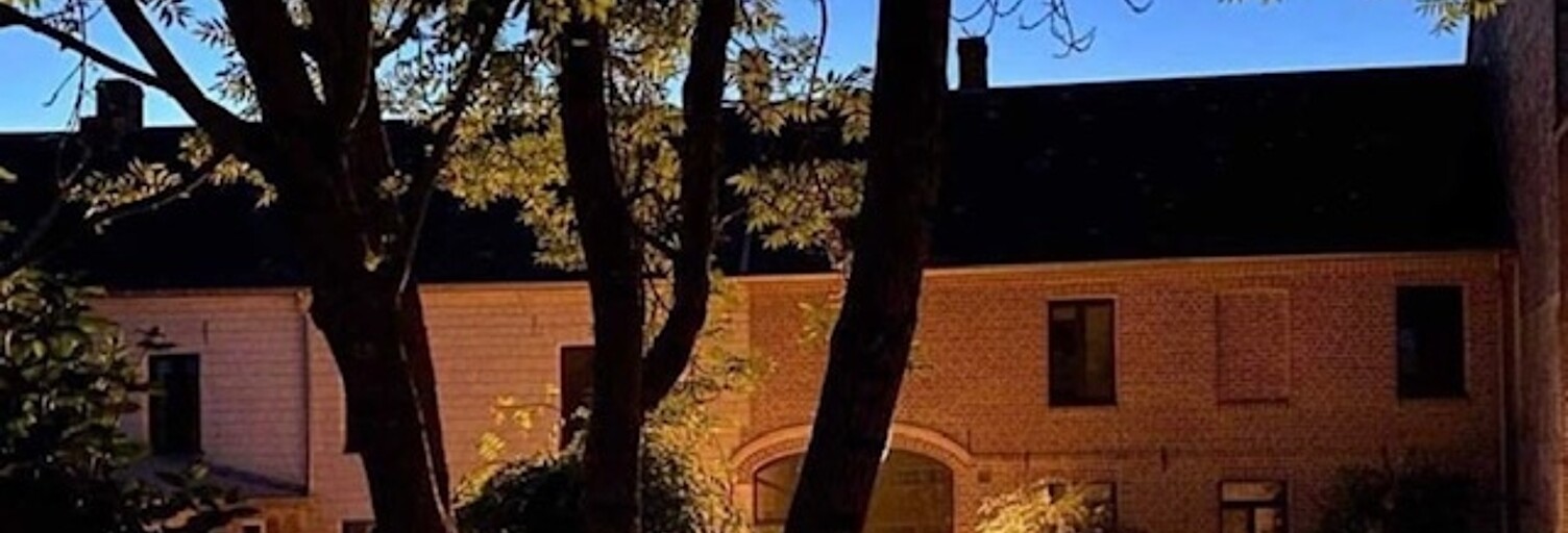 Maison 10 Pièces 300 m² à vendre à Avesnes-le-Comte (62810)