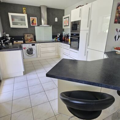 Maison 6 pièces 241500 €