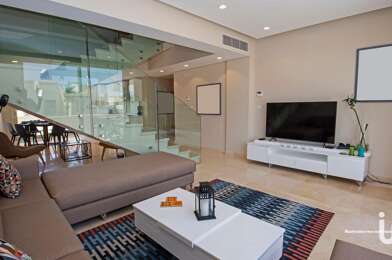 Appartement 6 pièces 674000 €