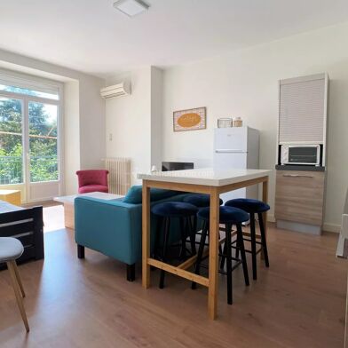 Appartement 2 pièces 750 €