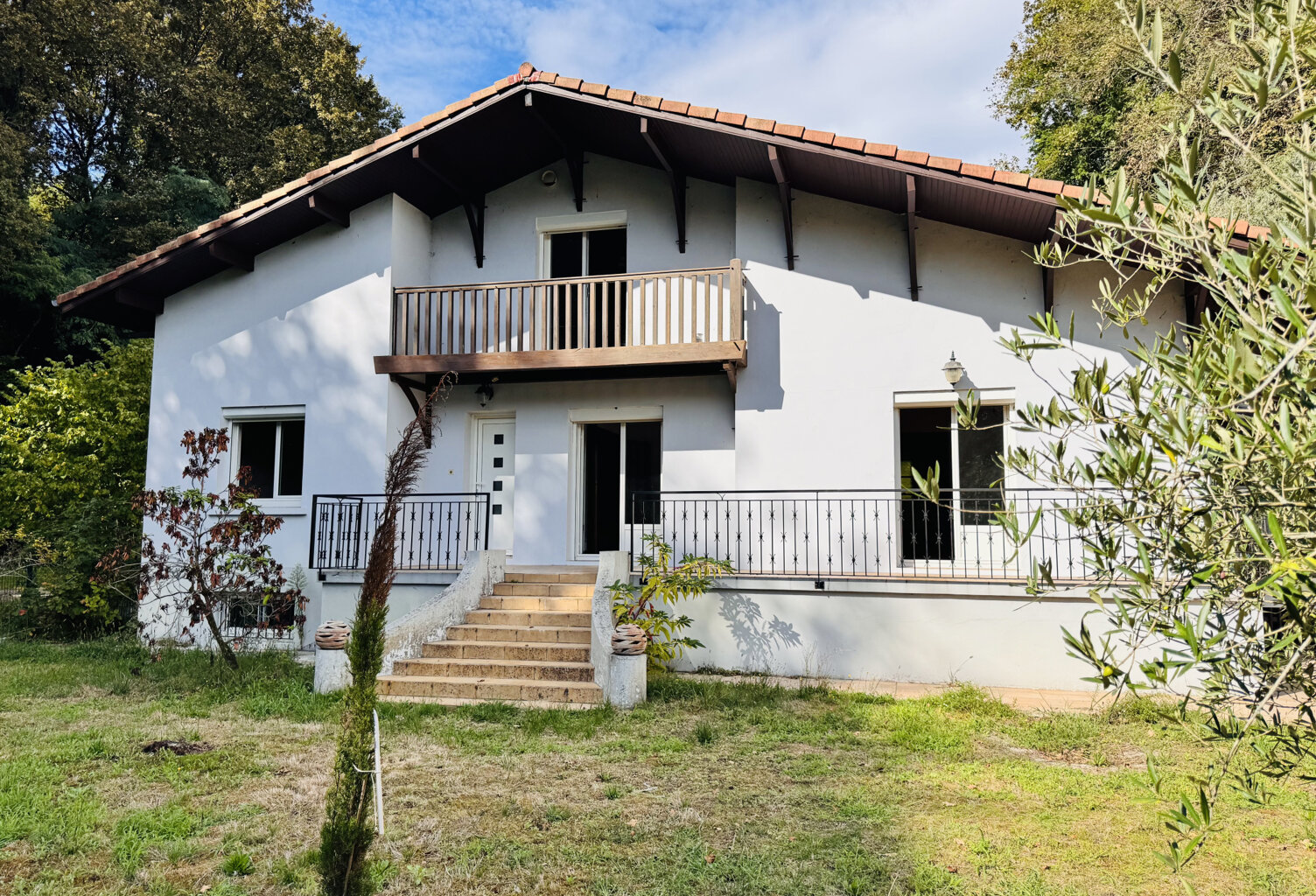 Maison T5 190m2 sur 2700m2 de terrain — photo 1