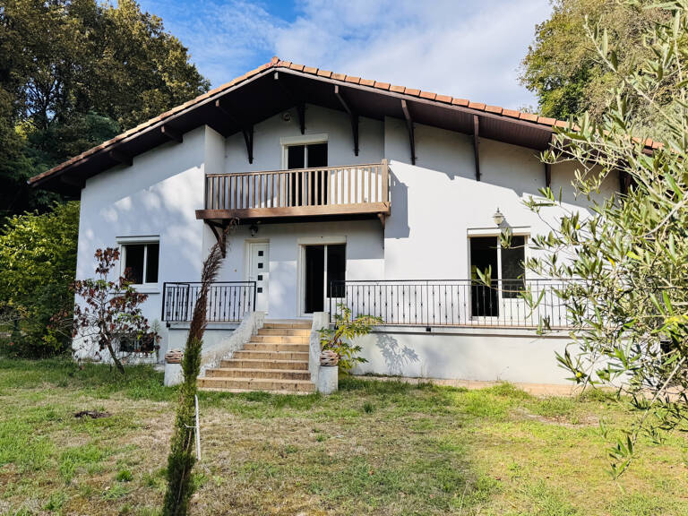 Maison T5 190m2 sur 2700m2 de terrain — photo 1