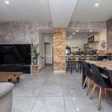 Maison 4 pièces 220000 €