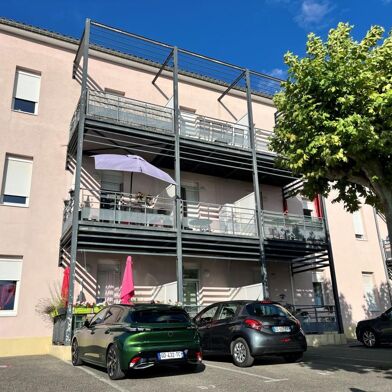 Appartement 4 pièces 235000 €