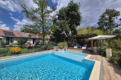 Maison 8 pièces 426400 €