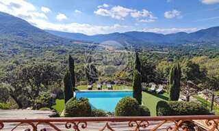 Maison 10 Pièces 280 m² à vendre à Le Plan-de-la-Tour (83120)