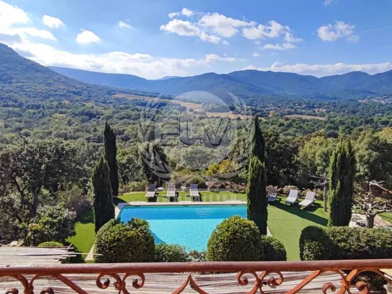 Propriété avec bastide provençale à Plan de la Tour — photo 1