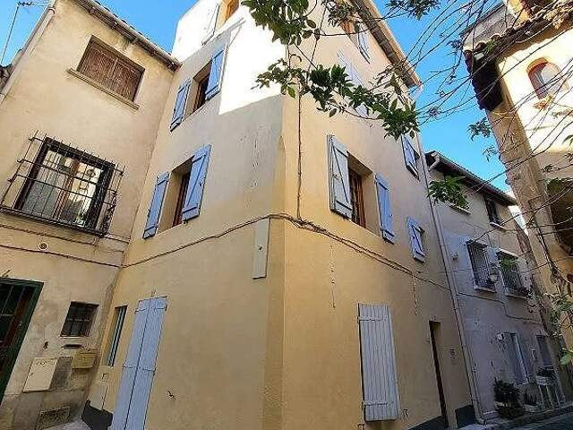 Immeuble 4 pièces — photo du bien