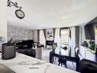 Quartier VILLAGE, appartement T3 (2 chambres) - Terrasse et Jardinet - Box fermé — photo 4
