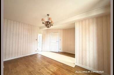 Maison 11 pièces 50000 €