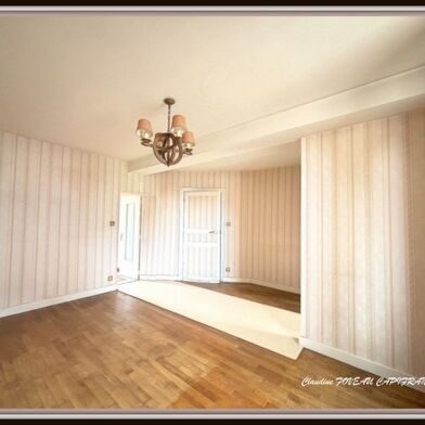 Maison 11 pièces 50000 €