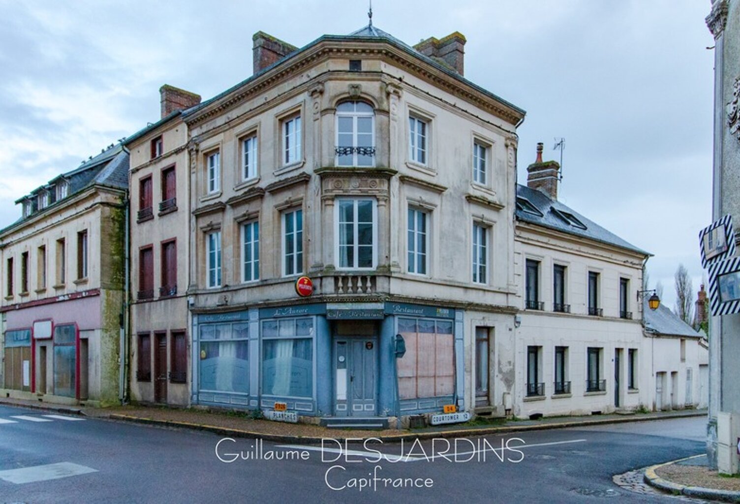 Dpt Orne (61), à vendre LE MERLERAULT immeuble — photo 1