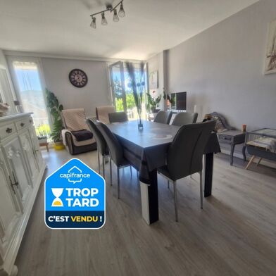 Appartement 4 pièces 99000 €