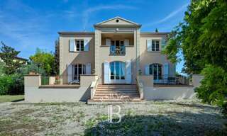 Maison 9 Pièces 250 m² à vendre à Forcalquier (04300)