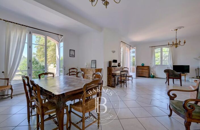 EXCLUSIVITÉ BARNES – ORAISON - DEMEURE DE CARATÈRE – 250 M² – 6 — photo 5