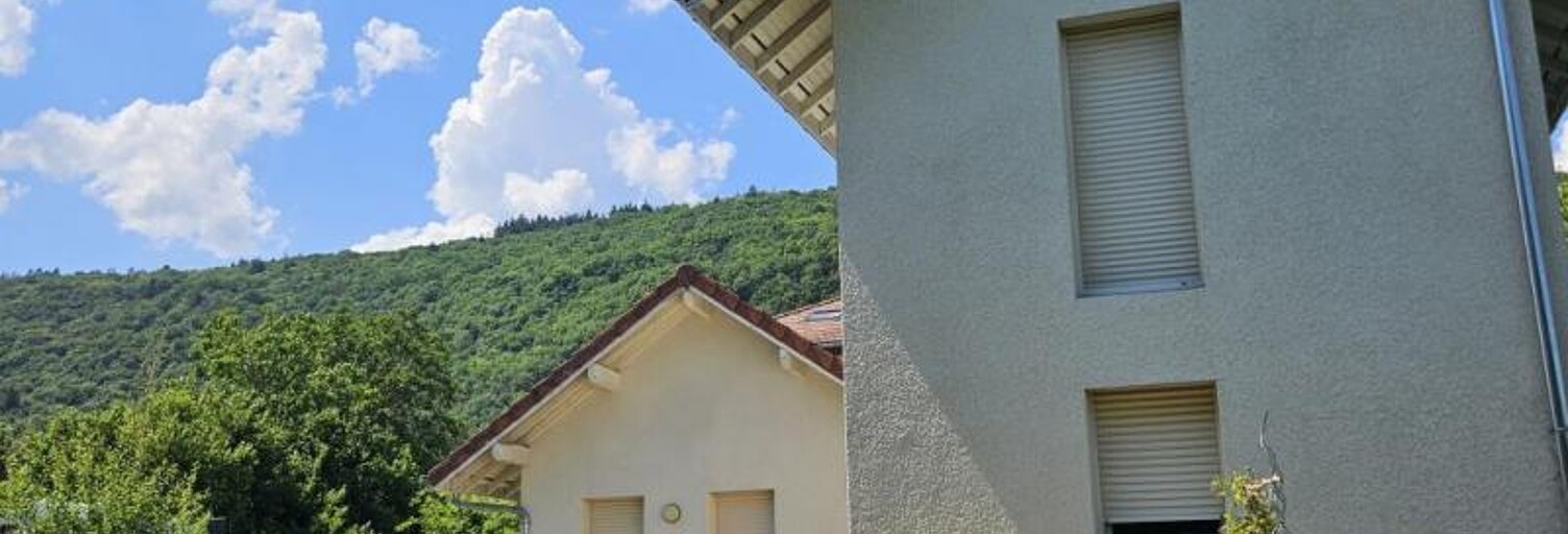 Maison 5 Pièces 150 m² à louer à Divonne-les-Bains (01220)