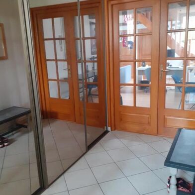 Appartement 4 pièces 1000 €